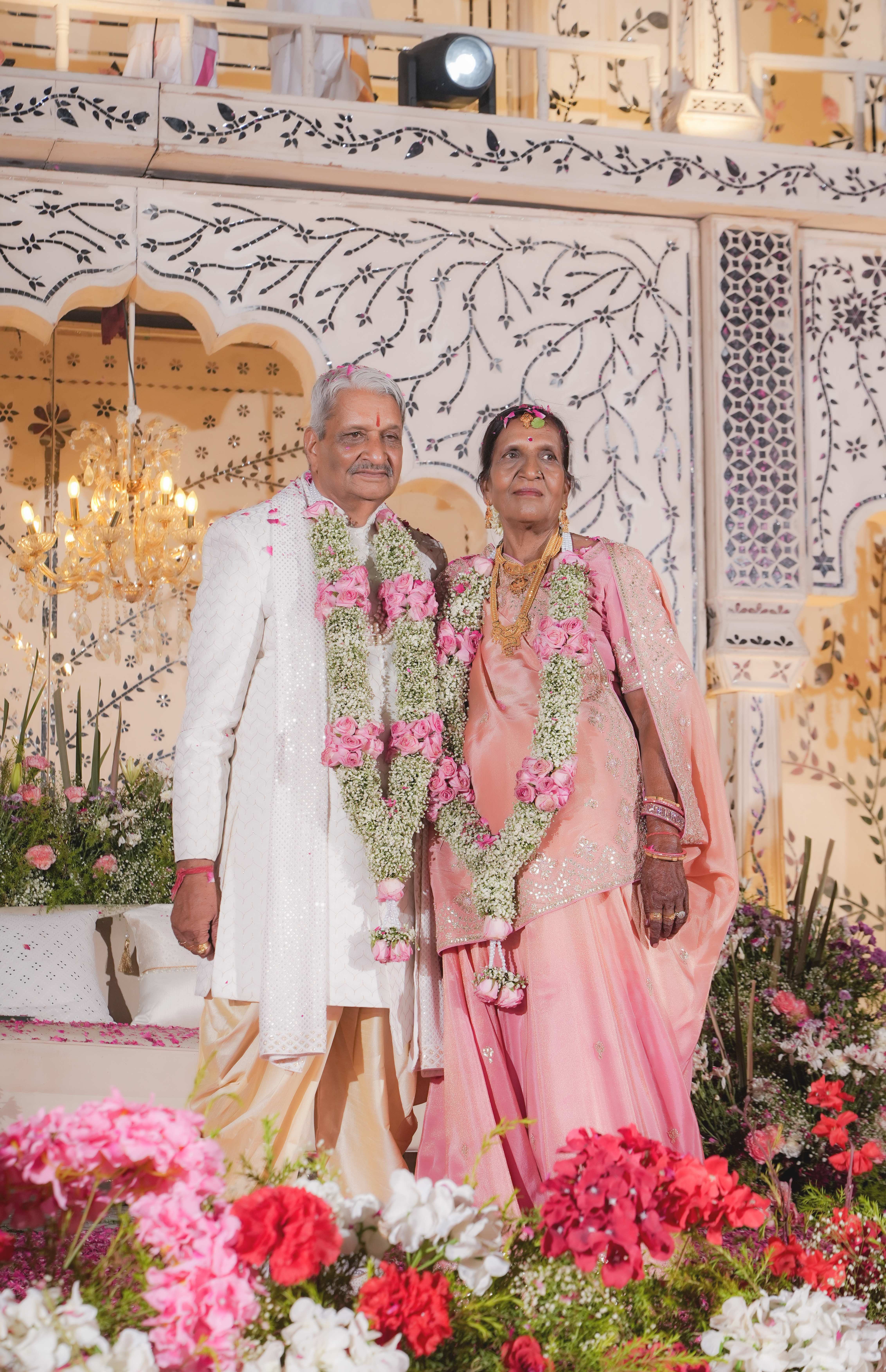 B.M. Sharma & Saroj Sharma wedding photography photograph in Jaipur, Rajasthan